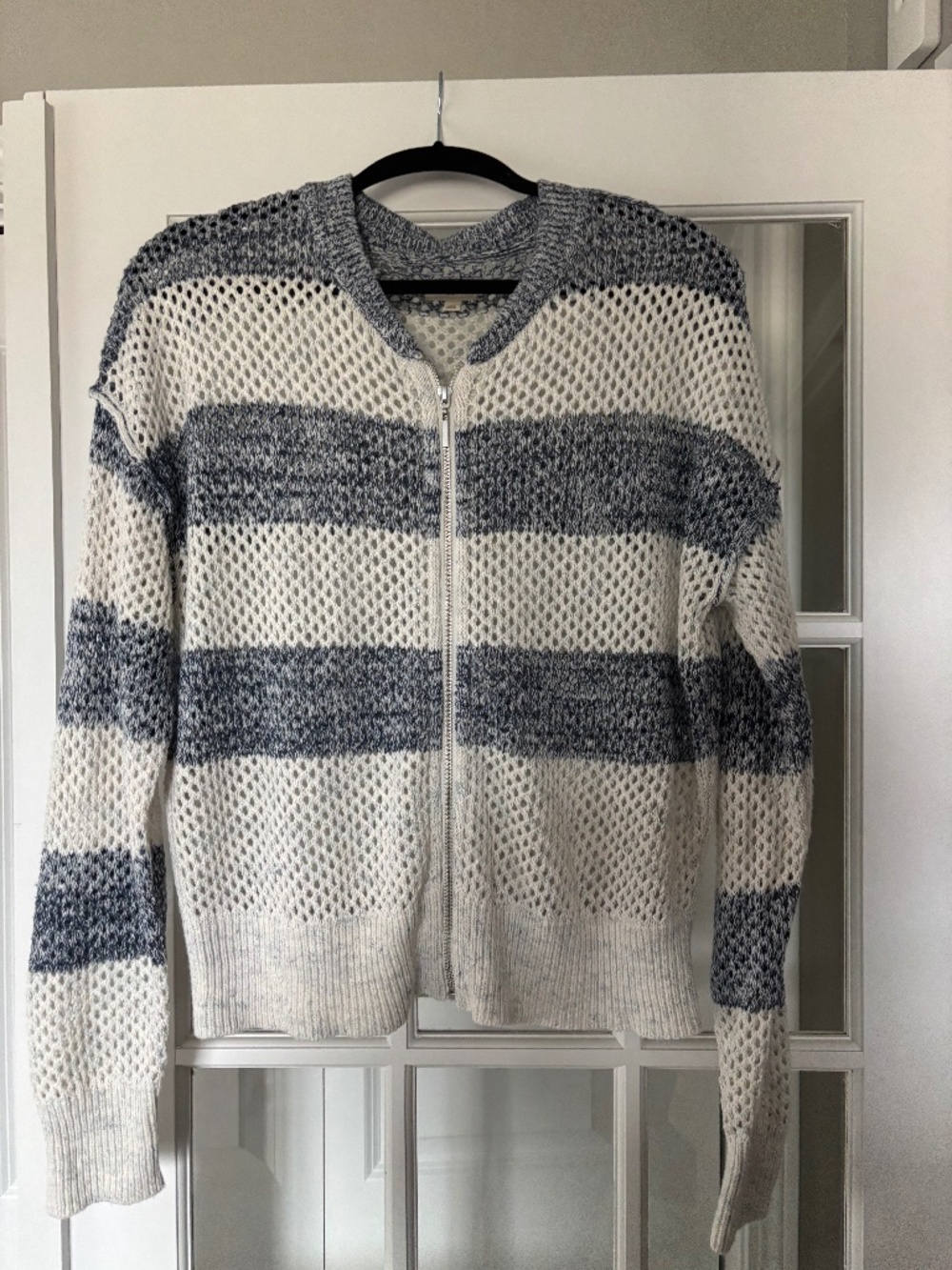 Zippered cardigan